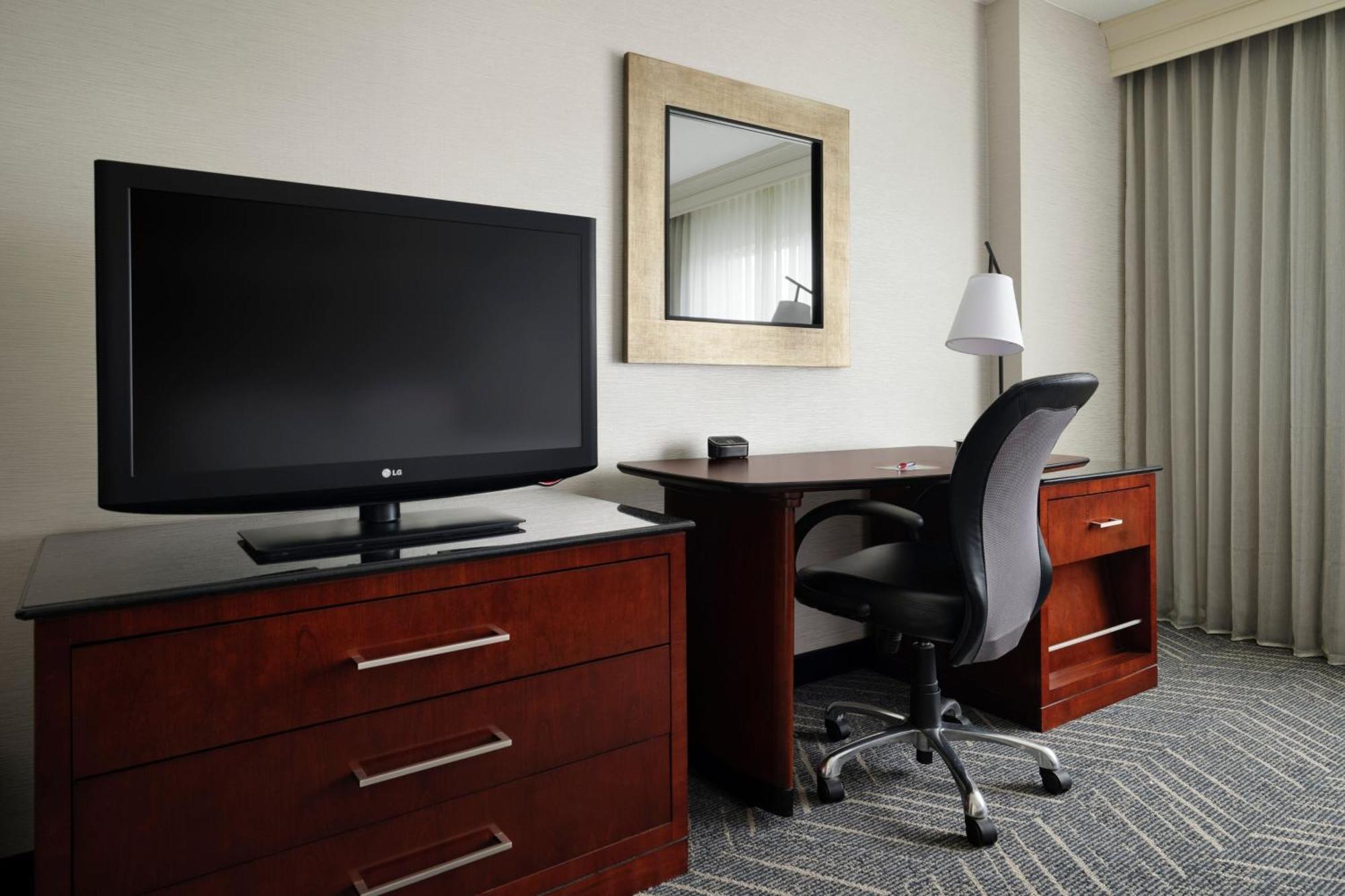 Minneapolis Marriott Northwest Brooklyn Park Exterior foto