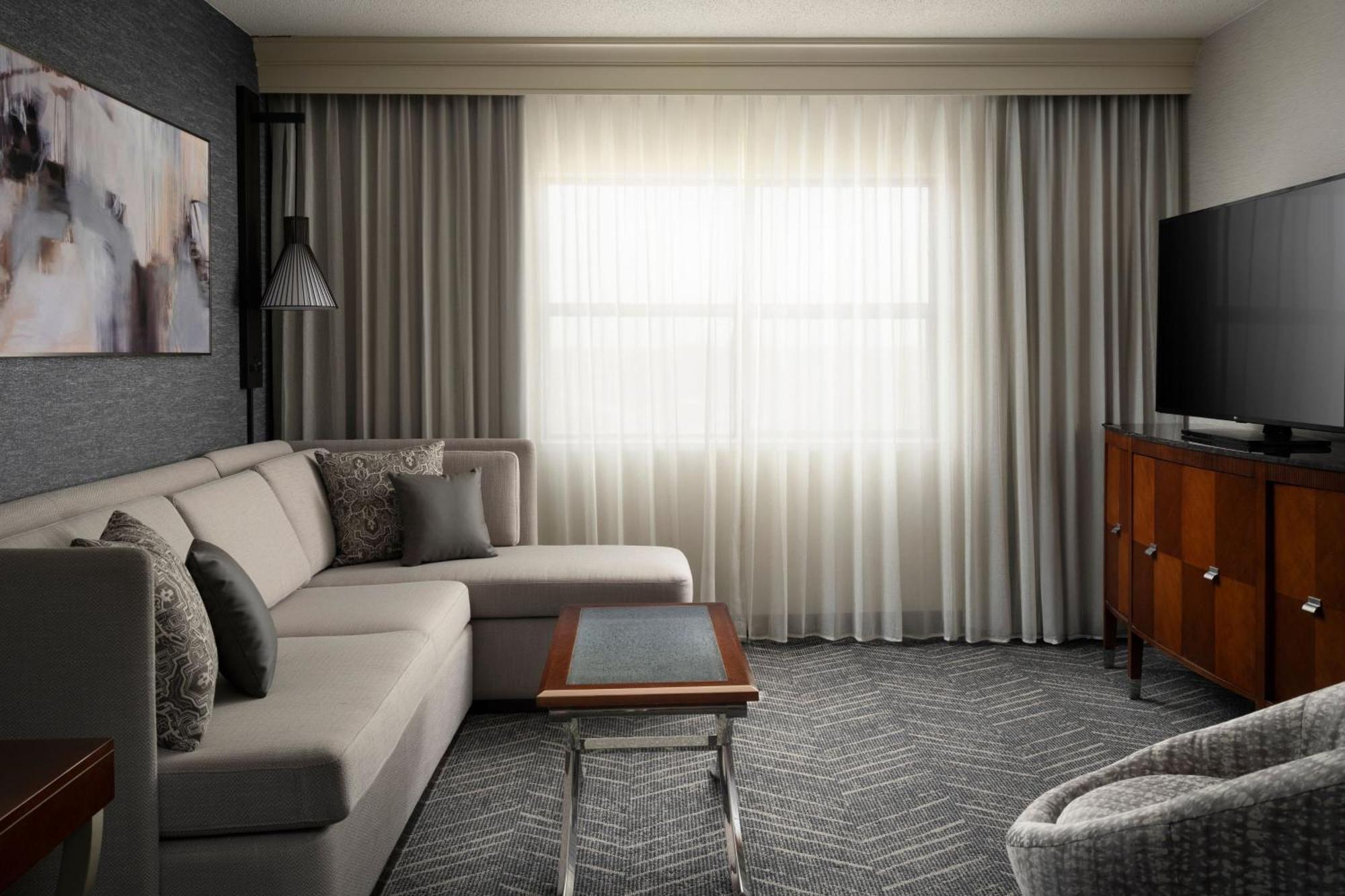 Minneapolis Marriott Northwest Brooklyn Park Exterior foto