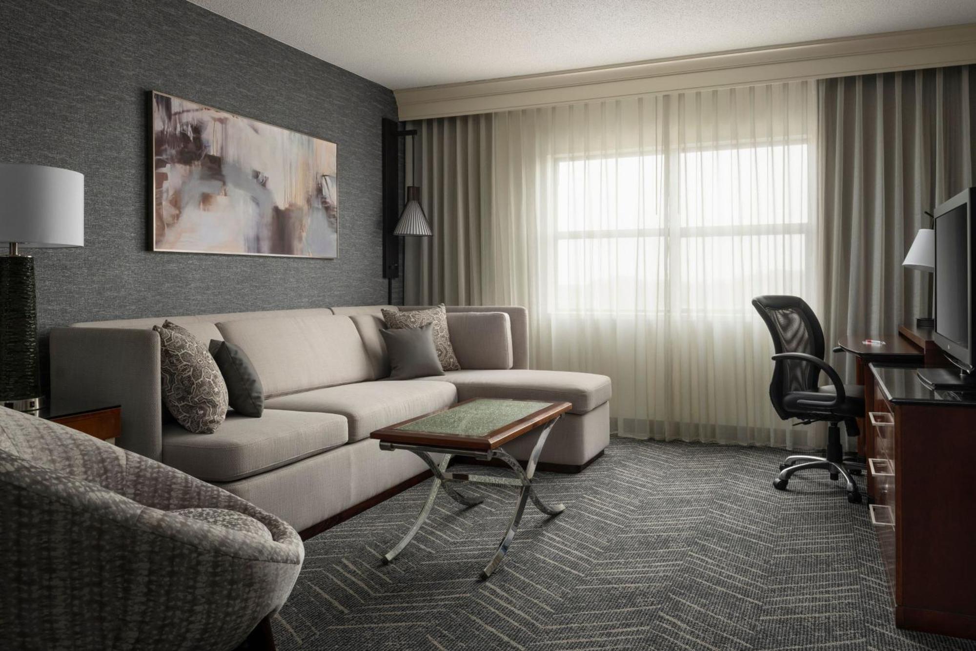 Minneapolis Marriott Northwest Brooklyn Park Exterior foto
